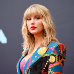 Taylor Swift Biography, Net worth, Ethnicity, Personal life, Timeline, Life story, Upbringing